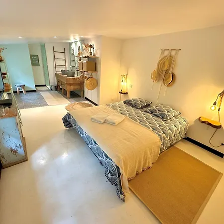 Bed & Breakfast La Bergerie Barbebelle - Piscine - Proche Tourtour - Gorges Du Verdon - De Sainte Croix Villecroze